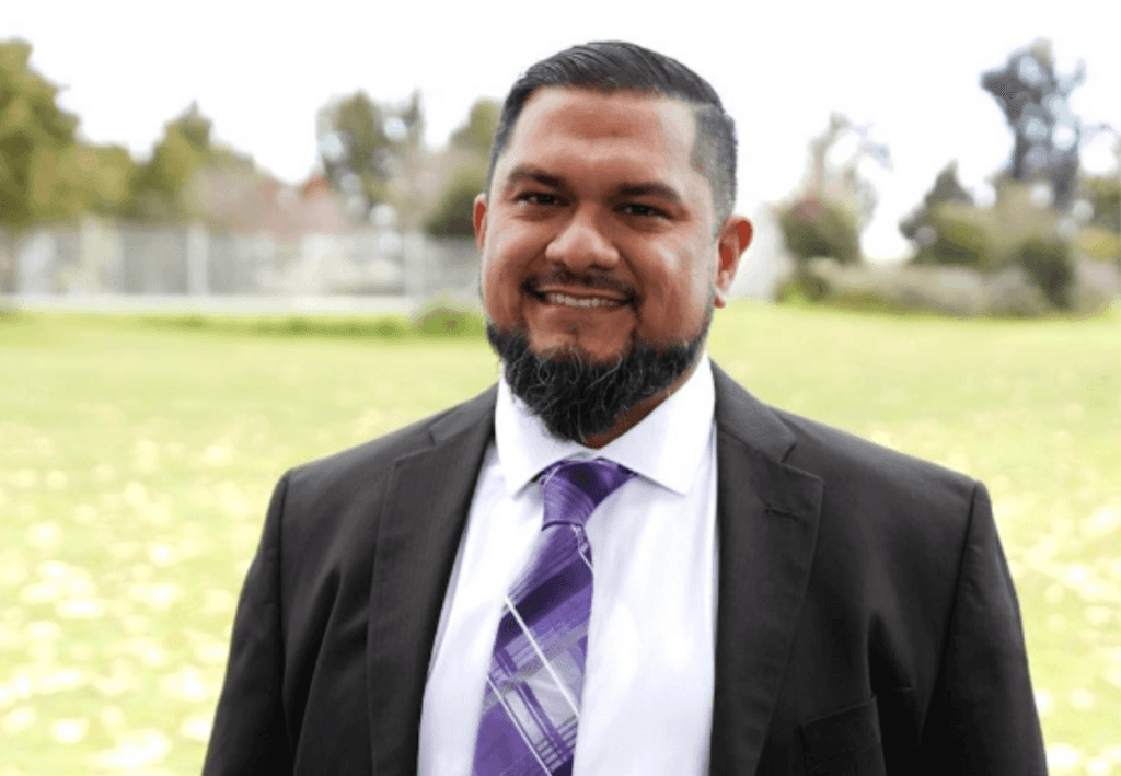 San Jose-based Yobi enlists help from Mark Zuckerberg’s dad for its small business phone app